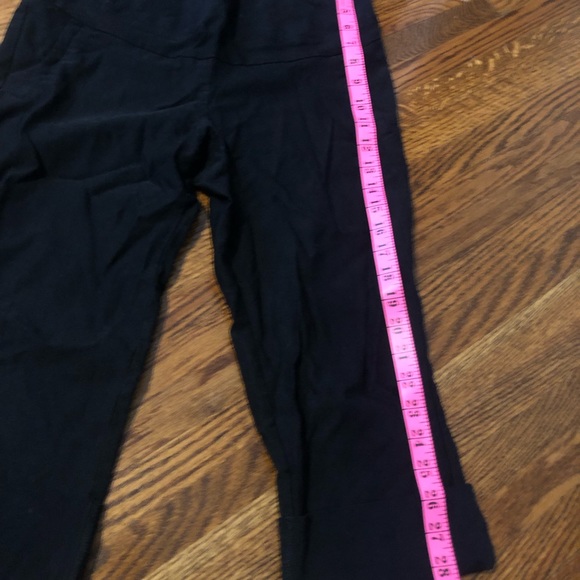 Maternity capri pants - Picture 5 of 5